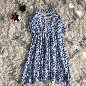 The children’s place blue and white dress